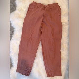 Universal Thread women’s pink linen pants, size S